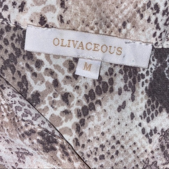 OLIVACEOUS SnakeSkin Pattern Sz Medium Blouse - Picture 6 of 8
